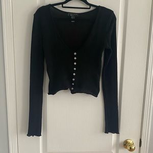 Black Cropped V-Neck Long Sleeve Button Up Top